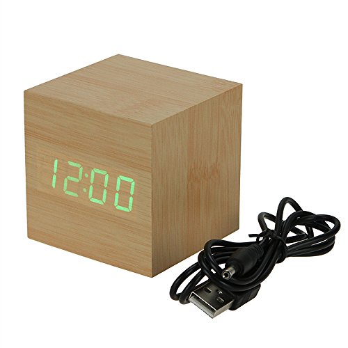  UFT wood clock green