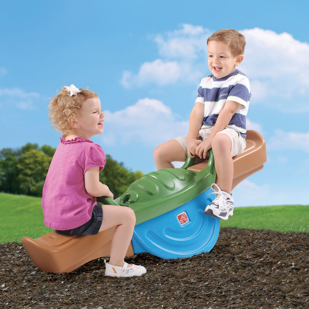   STEP 2 PLAY UP TEETER TOTTER